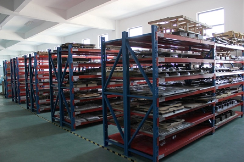 永合鑫模具倉(cāng)庫(kù)