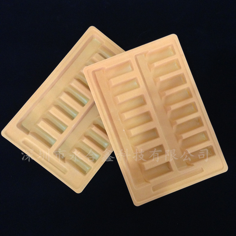 吸塑托盤和木制托盤之間的區(qū)別