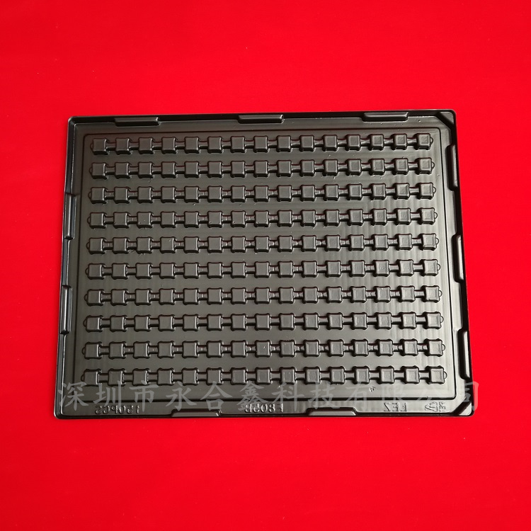 如何選擇有實(shí)力的吸塑托盤生產(chǎn)廠家呢？